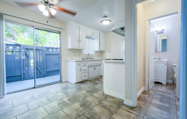 Silverwood Apartments (587)