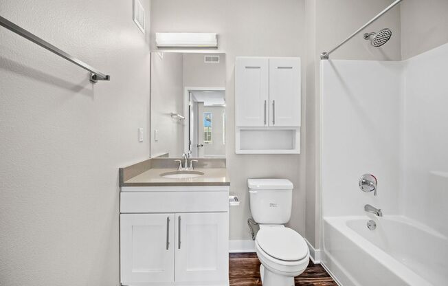 2 beds, 2 baths, 960 sqft, $1,795, Unit 316