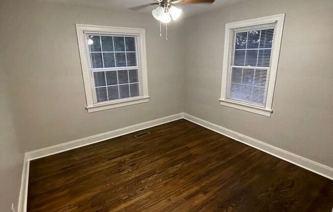 2 beds, 1 bath, $1,150