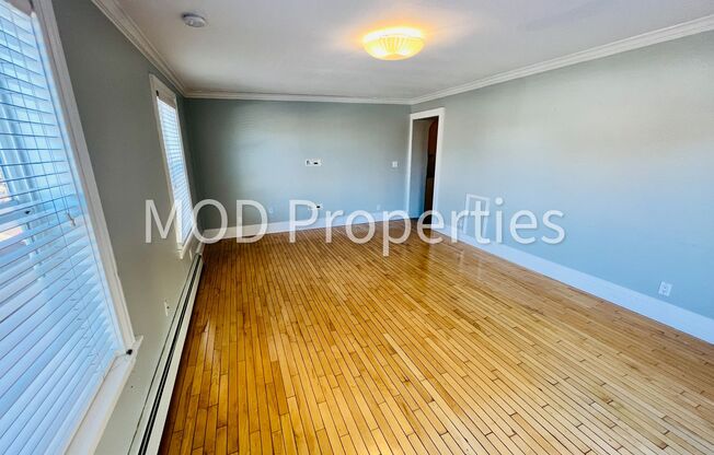 $0 DEPOSIT OPTION. CHARMING VICTORIAN TOWNHOUSE IN UPTOWN/CITY PARK WEST