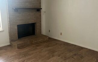 Rio Grande Condos - 2813.5 Rio Grande St.