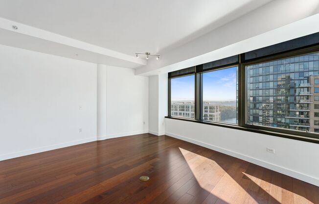 Studio, 1 bath, 645 sqft, $1,700, Unit JR2616