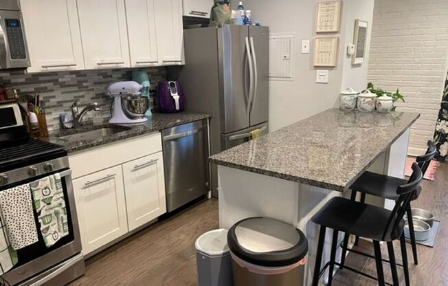 Lakeview Apartments!