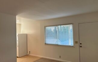 1 bed, 1 bath, $1,875, Unit 7