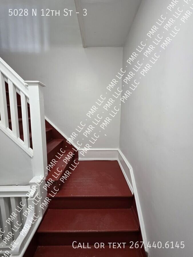 5028 N 12 ST