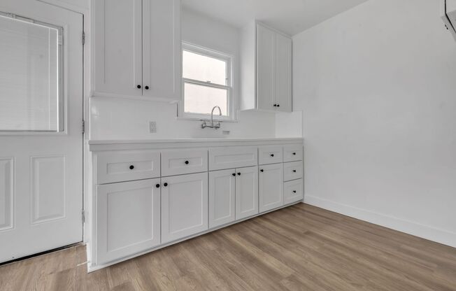 Studio, 1 bath, 286 sqft, $1,595