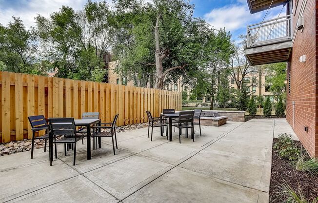 1 bed, 1 bath, 592 sqft, $1,760, Unit 302