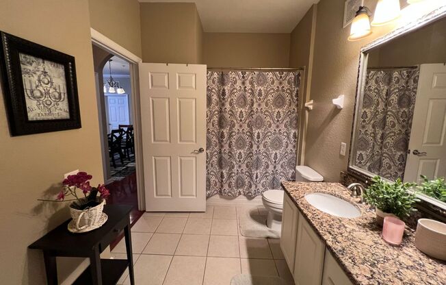 3 beds, 2 baths, $2,300