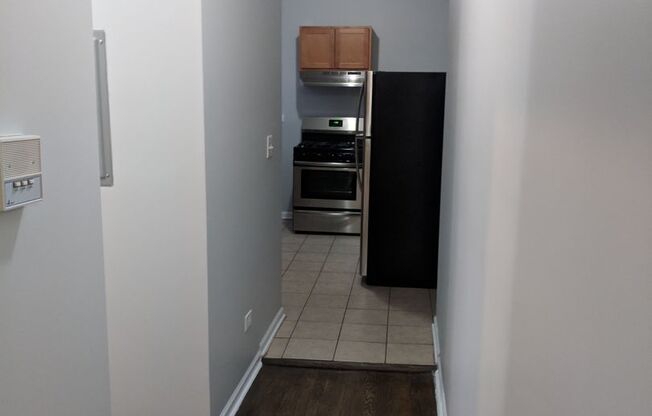 2 beds, 1 bath, $1,686, Unit 7820-3W