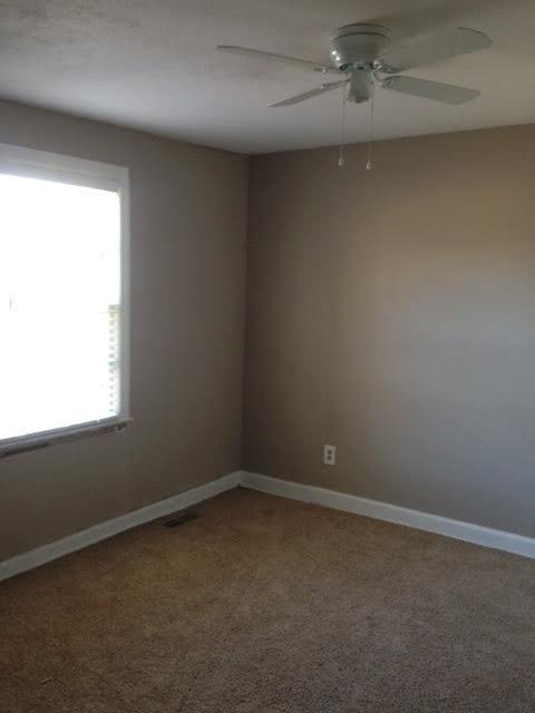 Coming soon! 3 bed house!! Stainless Steel Appliances!