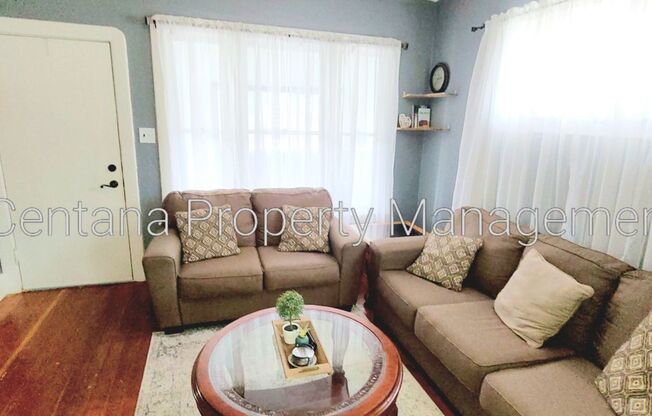 3 beds, 2 baths, $1,600