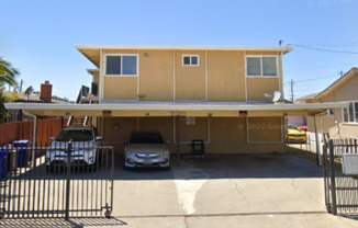 (234): 425-431 South 9th St.
