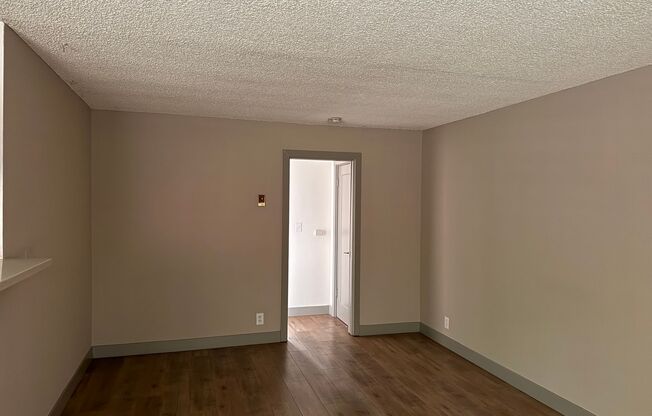 1 bed, 1 bath, $1,995, Unit 4