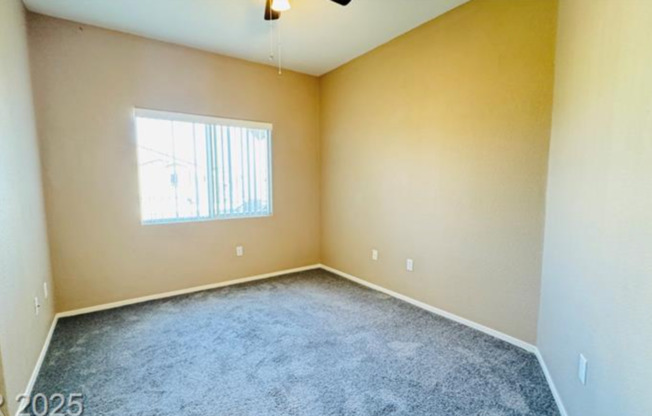 2 beds, 2 baths, $1,745, Unit UNIT 3214