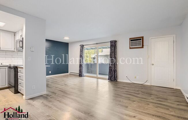 Newly Remodeled 2 Bedroom Condo in Sherwood