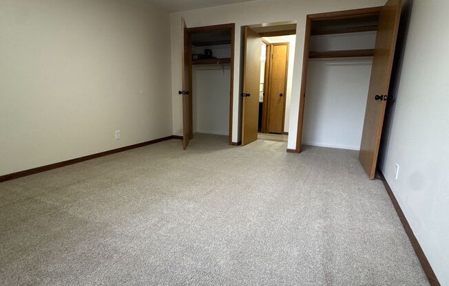 1 bed, 1 bath, $775, Unit 2