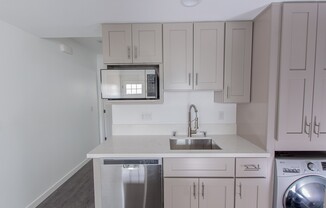 1 bed, 1 bath, $1,595, Unit Residencial - 2