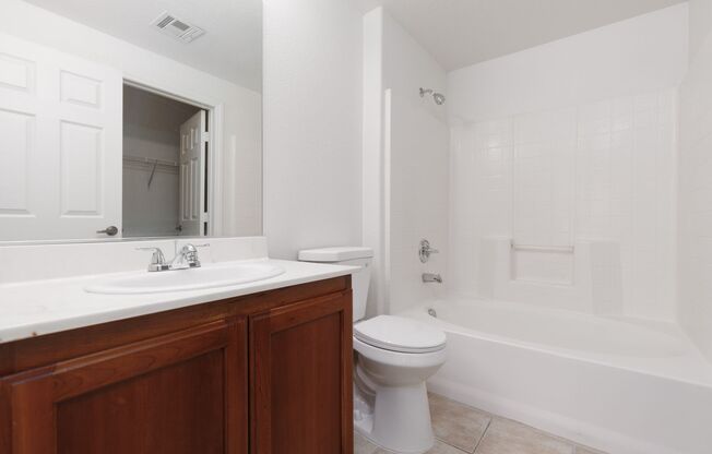 2 beds, 2 baths, $1,490, Unit # 2030