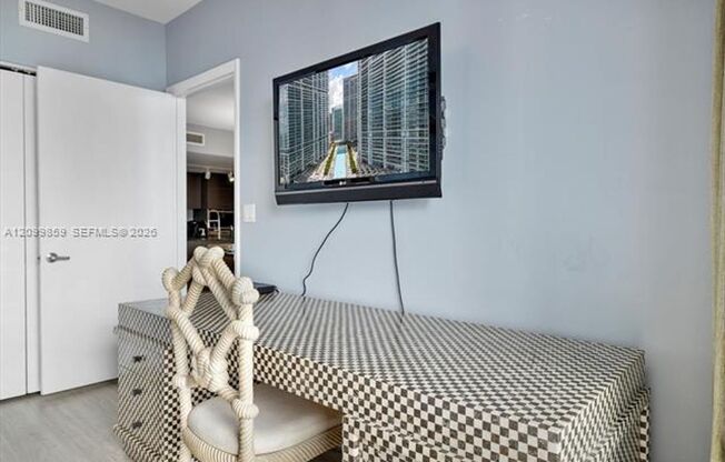 2 beds, 1 bath, $6,470, Unit # 4309