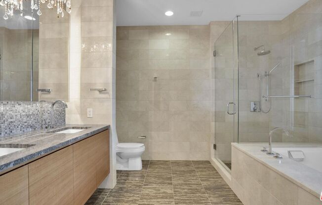 1 bed, 2 baths, 1,390 sqft, $6,195, Unit 39C