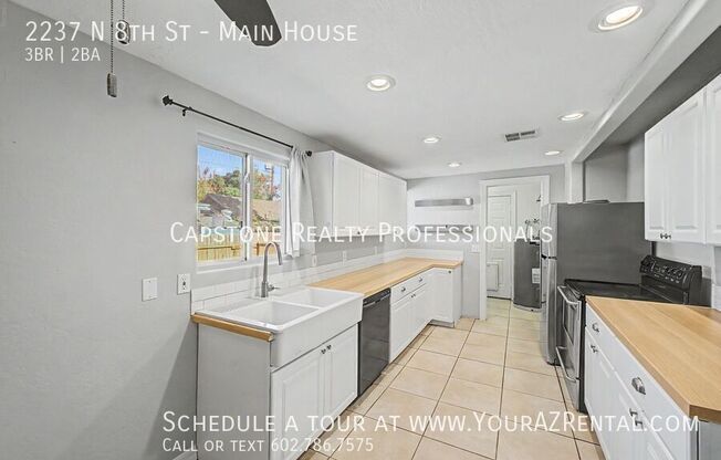 2237 N 8 ST
