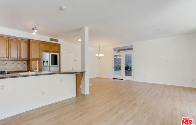13044 Pacific Promenade Unit 421