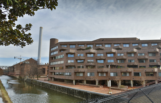 Contemporary 2 Bed 2.5 Bath Condo in Georgetown's Iconic Flourmill Condominium.