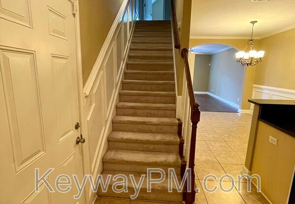 1405 LEIGH CT