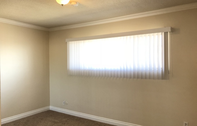 2 beds, 1 bath, $2,250