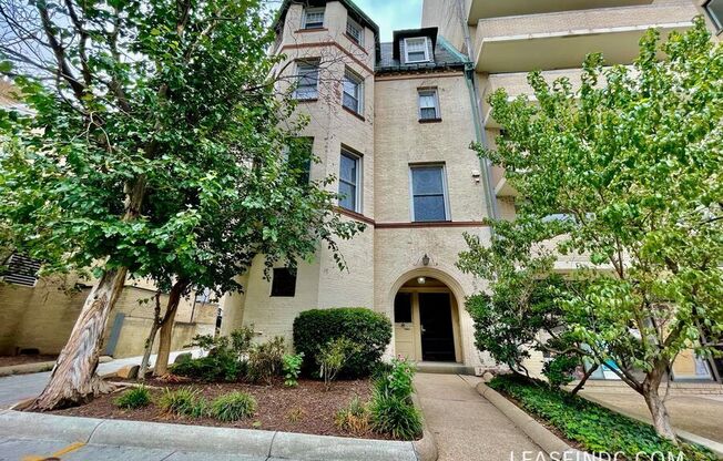1331 18th Street NW