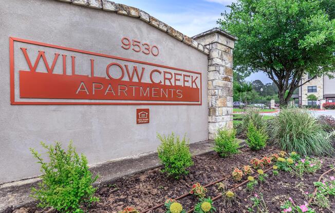 WELCOME HOME TO WILLOW CREEK APARTMENTS