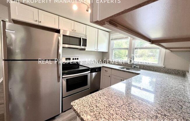 1239 LOG CABIN RD