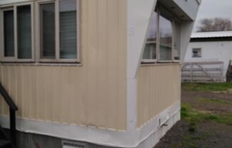 1 bedroom, 1 bath in mobile home park