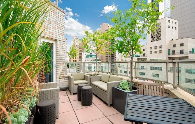 2 beds, 2 baths, 1,850 sqft, $11,500, Unit PHD