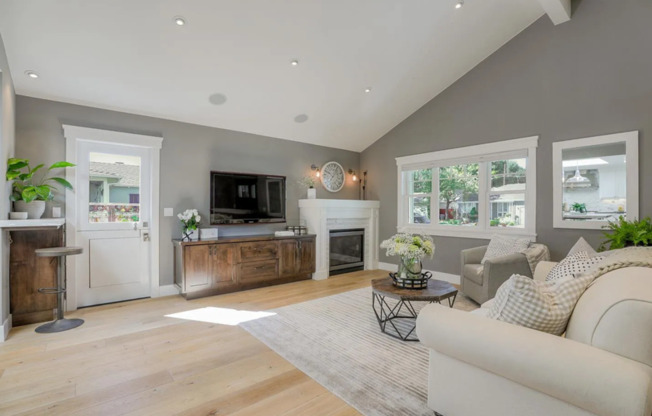 Coming Soon...Gorgeous High End 4 bed/2.5 bath Home near Valley Fair and Santana Row