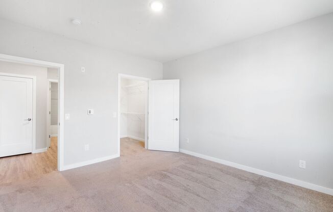 1 bed, 1 bath, 822 sqft, $2,040, Unit 4403