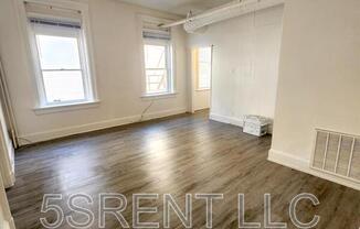 1048 MARSHALL AVE