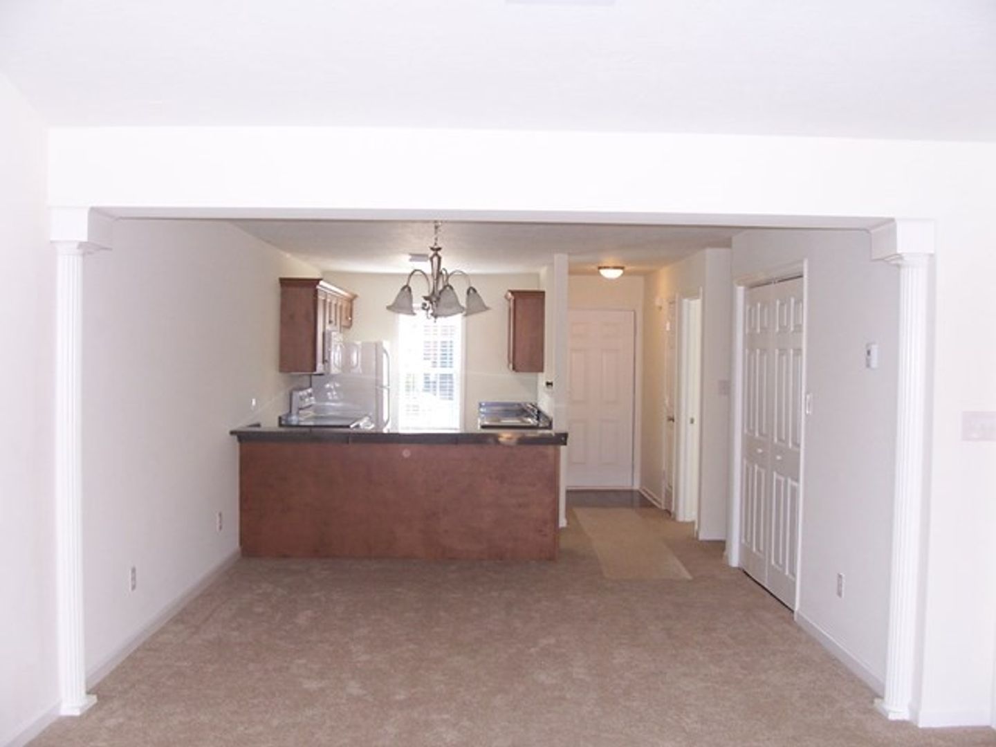 Nice Townhome Close to Medical Facilities and Schools