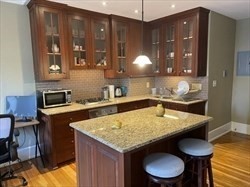 1 bed, 1 bath, 520 sqft, $3,100, Unit 9