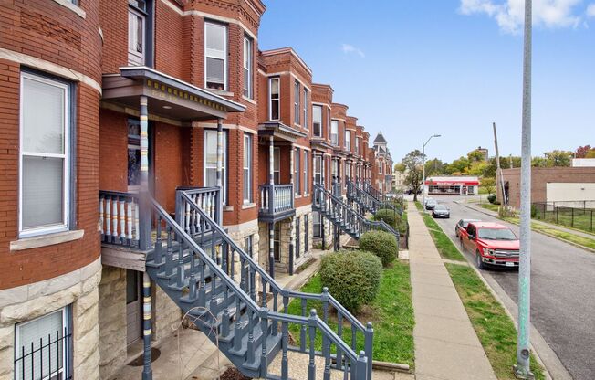 Longmeadow Apartments/EM2 Investments LLC