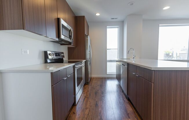 2 beds, 2 baths, 1,050 sqft, $2,475, Unit 310