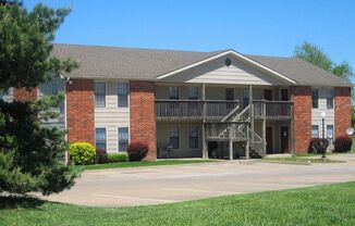 2 Bedroom Apartment close to everything in Olathe, KS