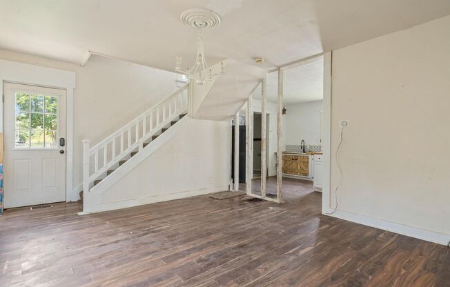 3 Bedroom Home For Rent