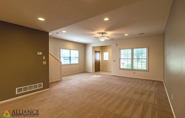 4 beds, 2.5 baths, 1,849 sqft, $1,700, Unit 807