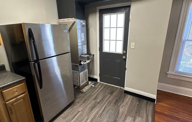 1 bed, 1 bath, 650 sqft, $1,195, Unit Apt #12