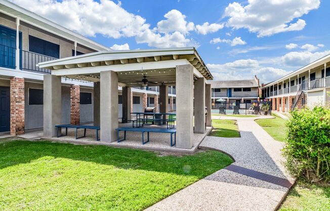 Congress Gardens Apartment Homes