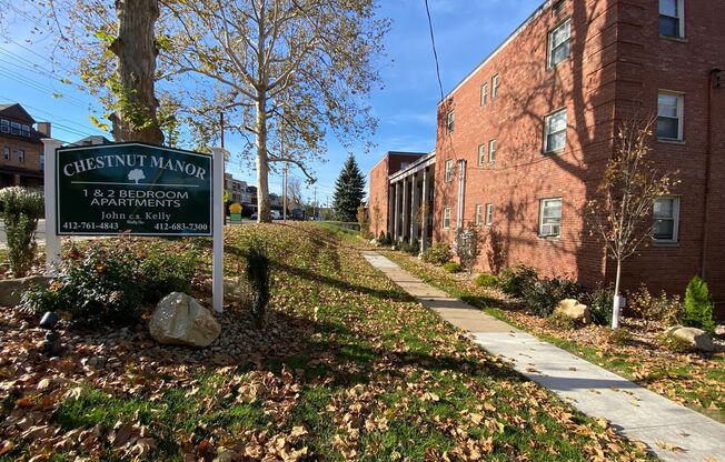 1 bed, 1 bath, $950, Unit 48