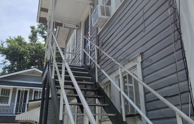 3005 SANCHEZ ST
