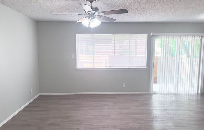 2 beds, 1 bath, 925 sqft, $1,100, Unit 101