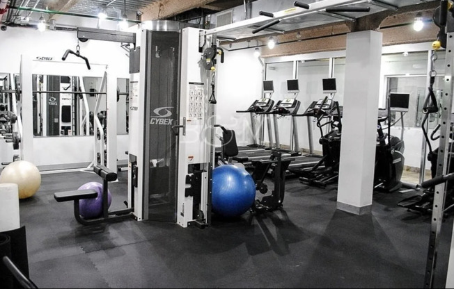 2 beds, 1 bath, 900 sqft, $5,000, Unit 6K